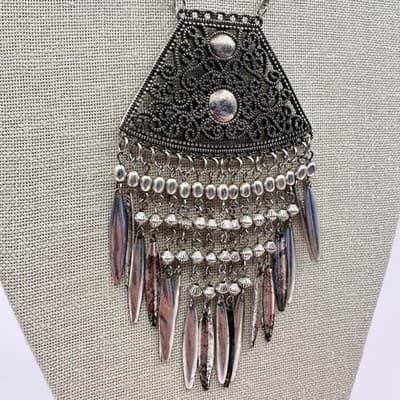Vintage 90s Silver Tone Filigree Fringe Statement Necklace Women's Retro Jewelry - Thumbnail 5