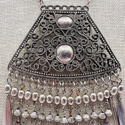 Vintage 90s Silver Tone Filigree Fringe Statement Necklace Women's Retro Jewelry - Thumbnail 4