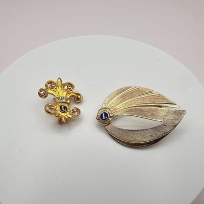 Vintage 80s 90s Lions Club International Brooch Pin Set Gold Tone Glass Jewelry - Thumbnail 2