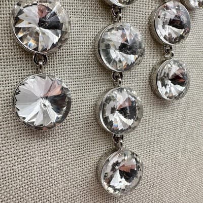 Vintage 90s Silver Tone Round Glass Tiered Bib Statement Necklace Glam Jewelry - Thumbnail 6
