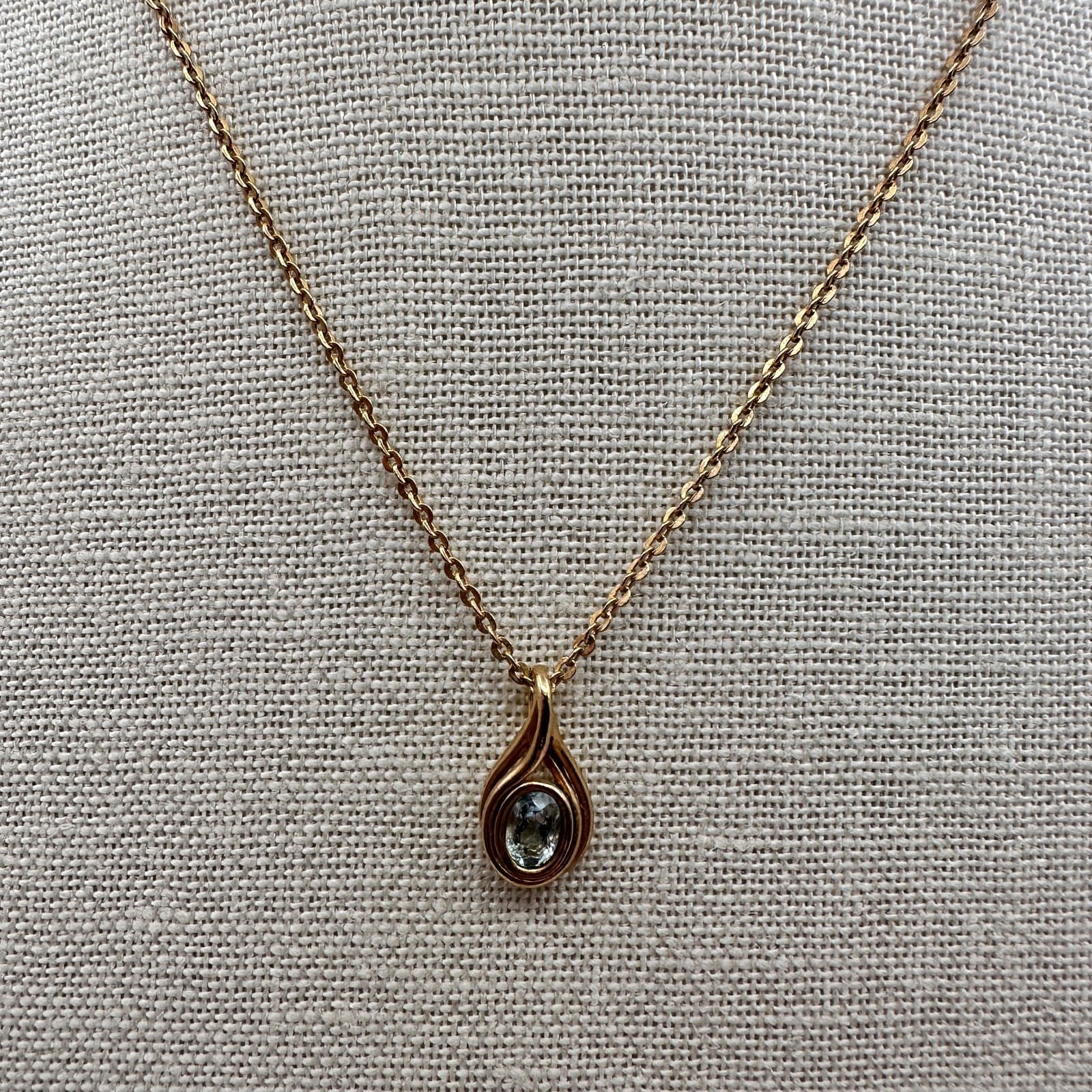 Vintage Y2K Clear Rhinestone Teardrop Gold Tone Pendant Necklace Women's Jewelry - Thumbnail 3