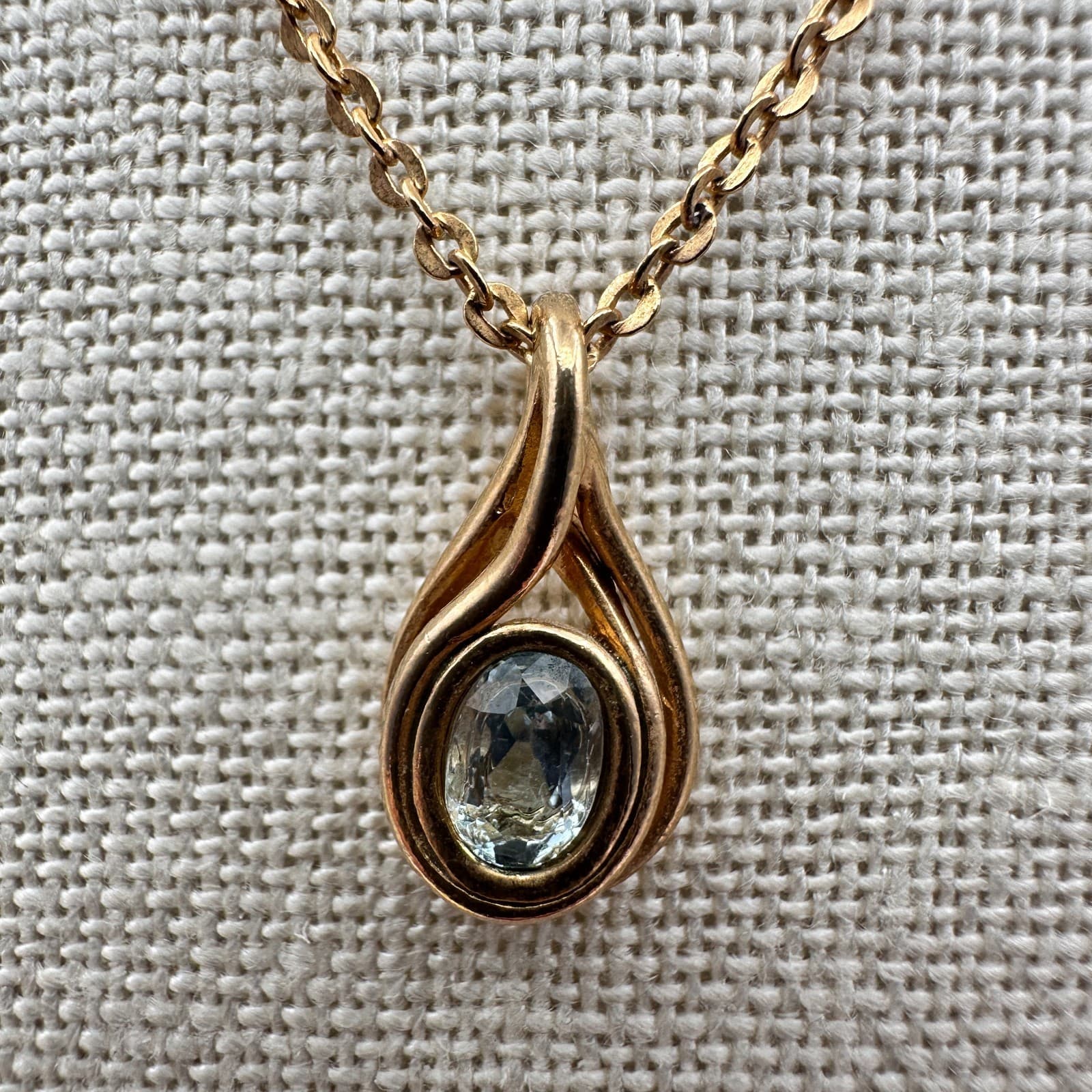 Vintage Y2K Clear Rhinestone Teardrop Gold Tone Pendant Necklace Women's Jewelry - Thumbnail 6