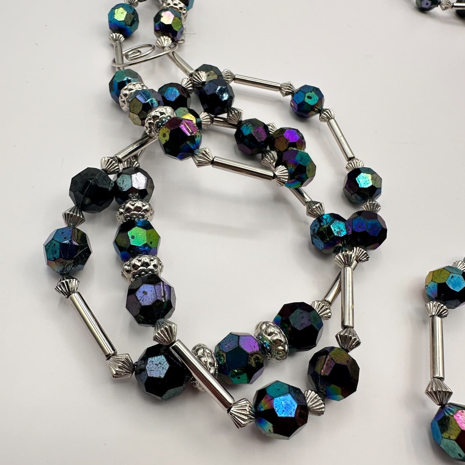 Vintage 90s Black Multi-strand Crystal Beaded Necklace Silver Tone Jewelry - Thumbnail 3