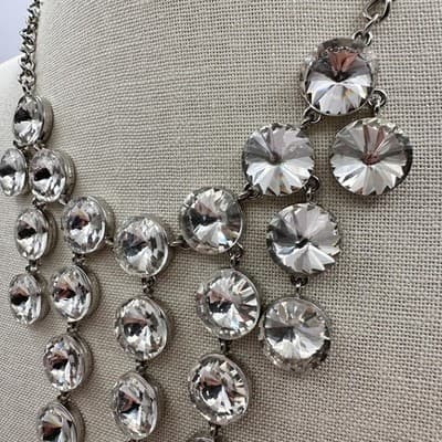 Vintage 90s Silver Tone Round Glass Tiered Bib Statement Necklace Glam Jewelry - Thumbnail 8
