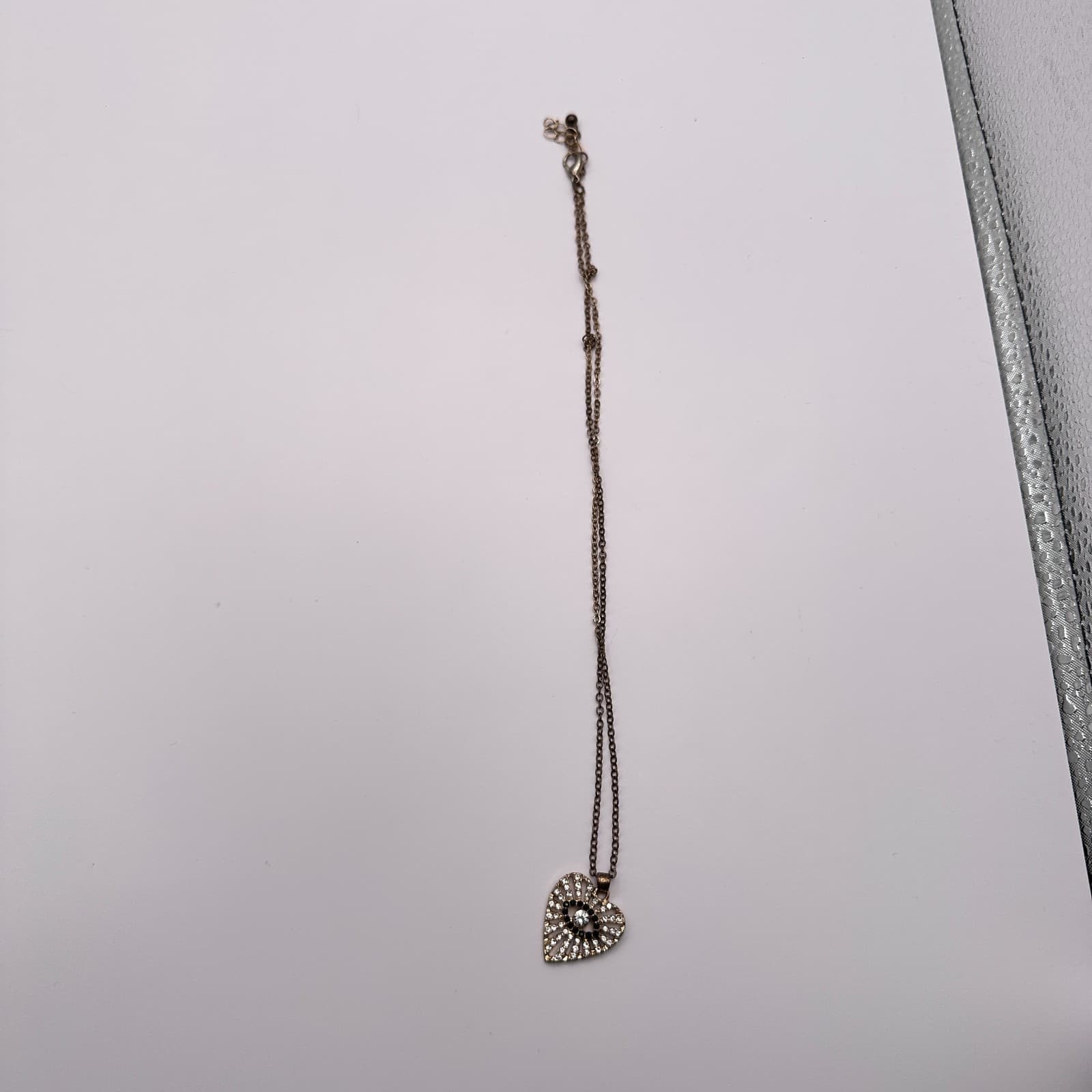 Vintage 90s Rhinestone Evil Eye & Heart Gold Tone Pendant Necklace Jewelry - Thumbnail 9