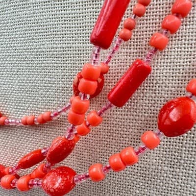 Vintage 70s Vibrant Red Coral Strands Statement Necklace Boohoo Beach Jewelry - Thumbnail 9
