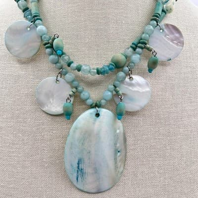 Vintage 90s Boohoo Mother Pearl & Teal Bead Statement Necklace Artisan jewelry - Thumbnail 2