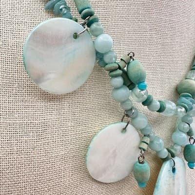 Vintage 90s Boohoo Mother Pearl & Teal Bead Statement Necklace Artisan jewelry - Thumbnail 3