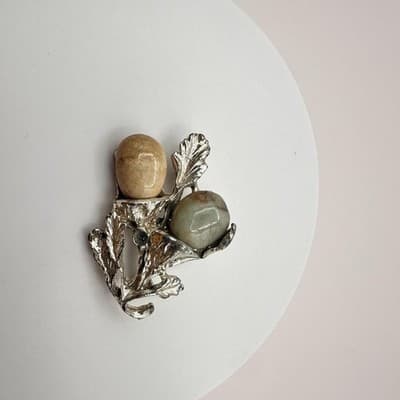 Vintage 80s Silver Tone Thistle Brooch Beige &Green Agate Stones Boho Floral Pin - Thumbnail 2