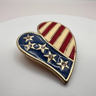 Vintage 90s American Flag Heart Shaped Enamel Lapel Pin Brooch Gold Tone Jewelry - Thumbnail 6