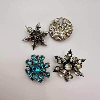 Vintage 80s Rhinestone Snowflake Starburst 4 Broochs Pins Two Tone Retro Jewelry - Thumbnail 2
