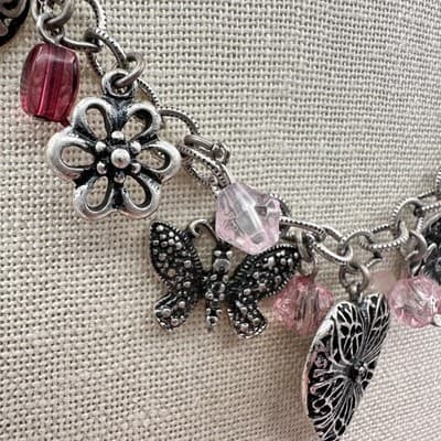 Vintage 80s Pink Purple Beads Charm Necklace Heart Butterfly Silver Tone Jewelry - Thumbnail 4