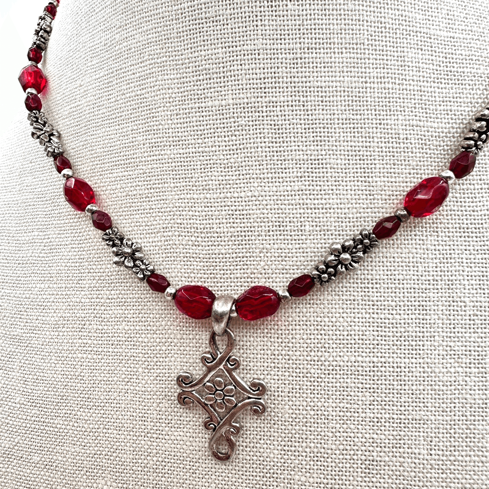 Vintage 90s Y2K Red Beaded Cross Necklace Silver Tone Gothic Floral Pendant - Thumbnail 7
