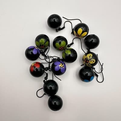 Vintage Y2K Hand Painted Floral Beaded Dangle Earrings Lot Boho Women's Jewelry - Thumbnail 2