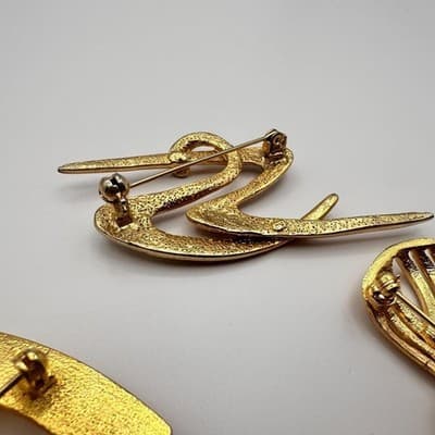 Vintage 80s 90s Gold Tone Abstract Brooch Pins Set Ribbon Geometric Modernist - Thumbnail 10
