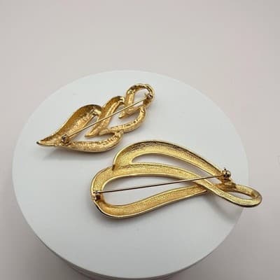 Vintage 90s Gold Tone Brooch Pin Set Statement Women's Classic Jewelry - Thumbnail 8