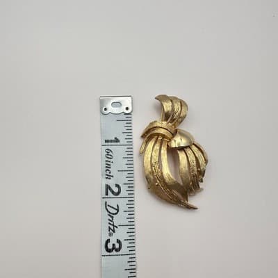 Vintage 60s Signed DeNicola Gold Tone Brooch Mid-Century Modern Textured Jewelry - Thumbnail 6