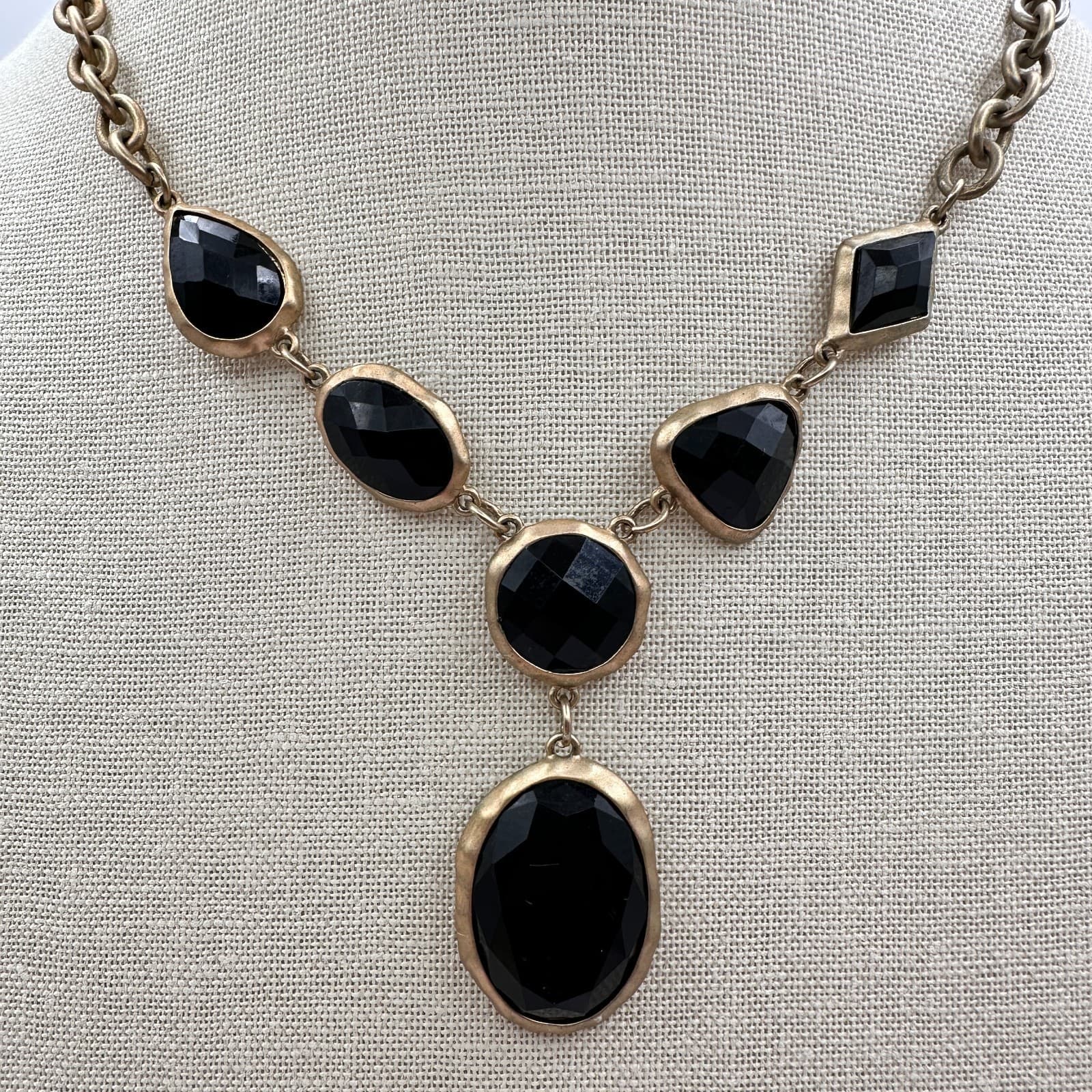 Vintage 90s Geometric Drop Black Crystal Pendant Necklace Gold Tone Jewelry - Thumbnail 2