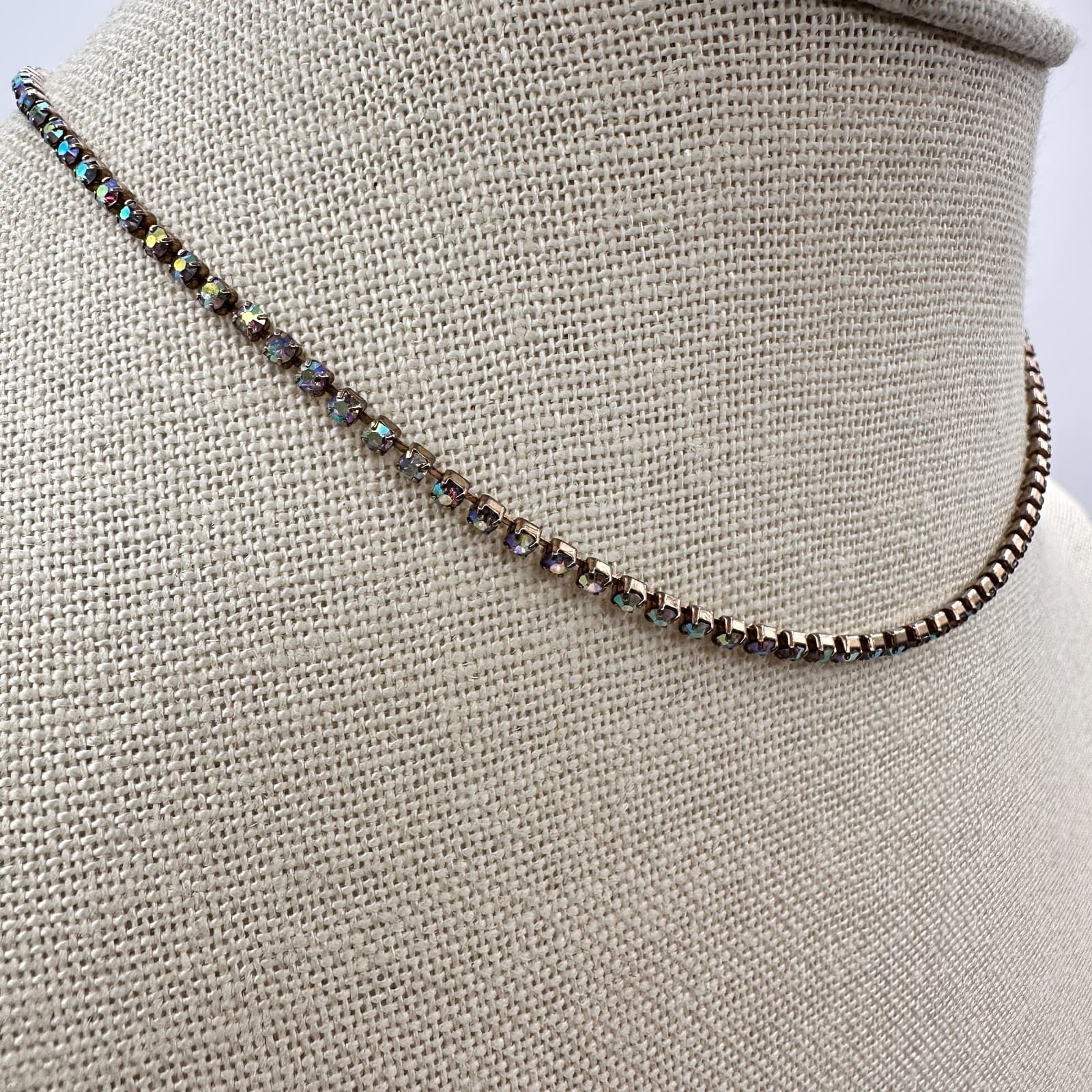 Vintage 90s Aurora Borealis Rhinestone Choker Necklace Gold Tone Iridescent - Thumbnail 5