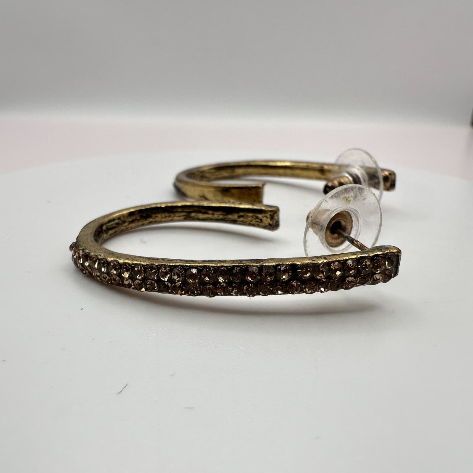 Vintage 90s Gold Tone Oval Hoop Earrings Champagne Glass Accents Style Fashion - Thumbnail 5
