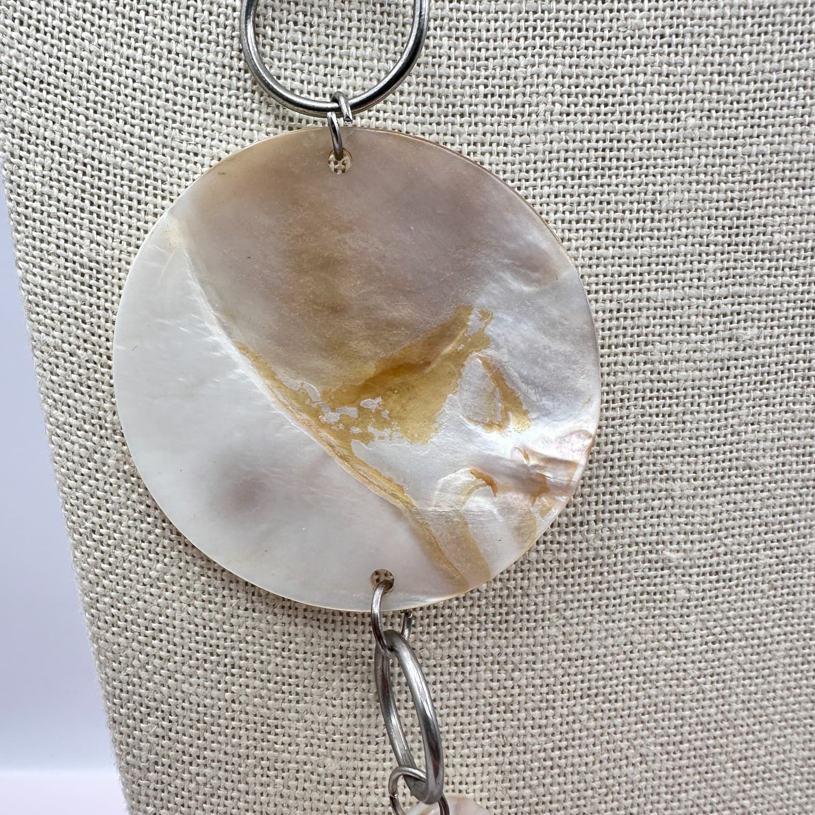 Vintage 90s Mother of Pearl Shell Station Silver Tone Necklace Classic Jewelry - Thumbnail 6