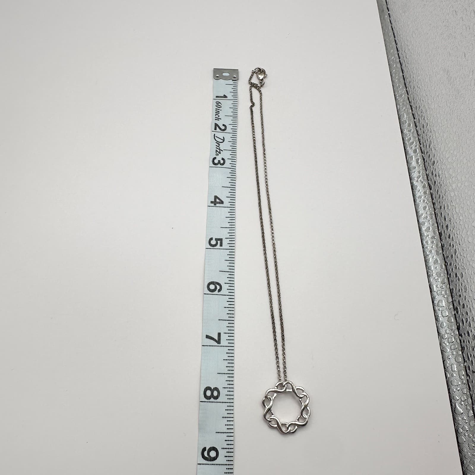 Vintage Y2K Silver Tone Link Chain Pendant Necklace Women's Classic Jewelry - Thumbnail 9