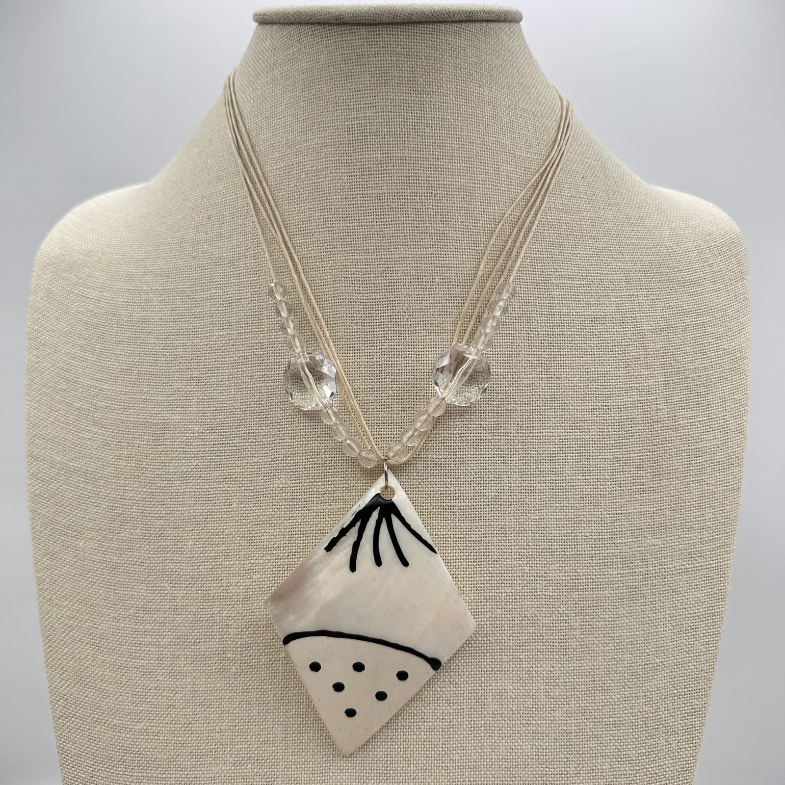 Vintage 90s Multi Stand Beaded Hand Painted Mother-of-Pearl Pendant Necklace - Thumbnail 2