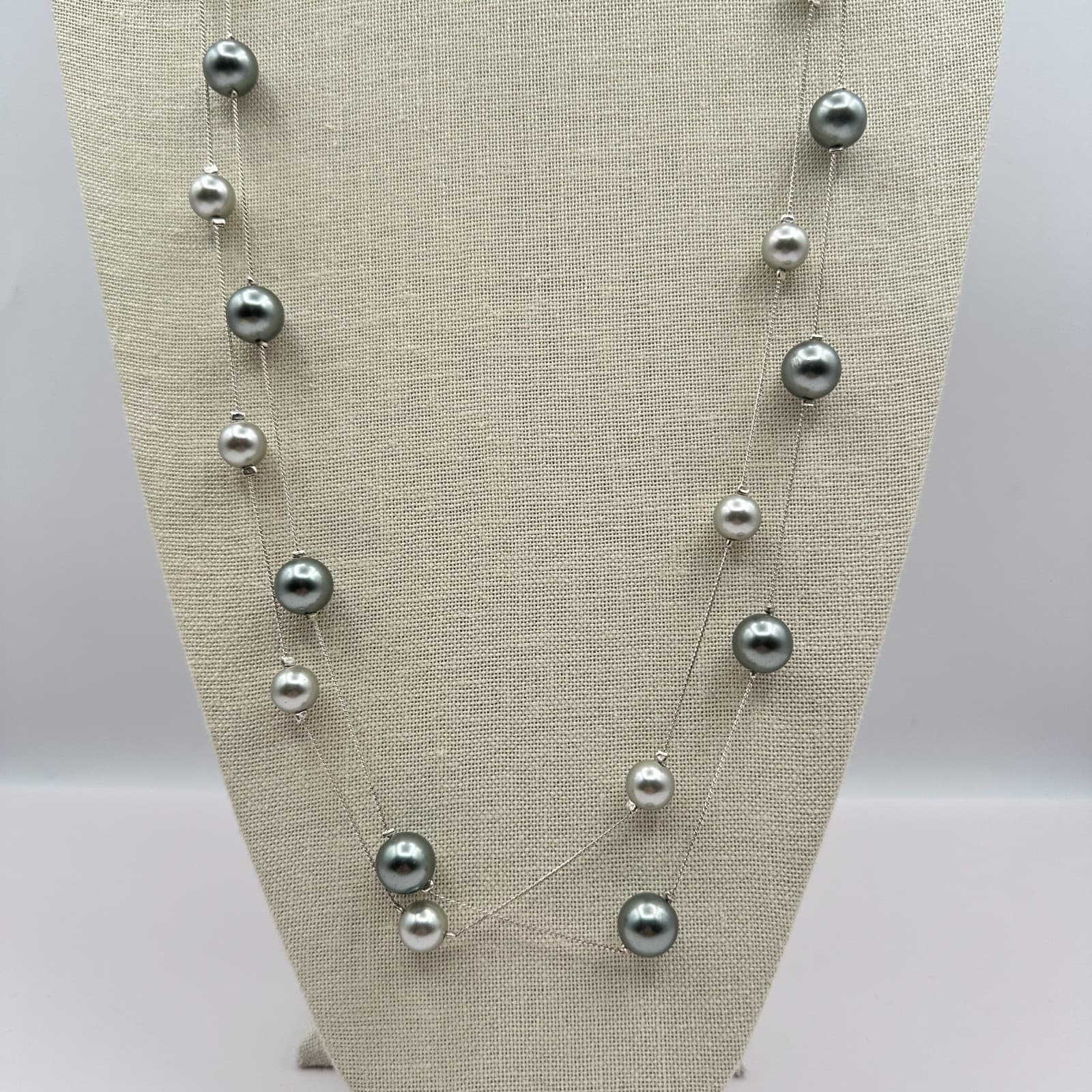 Vintage 90s Gray Faux Pearl Station Silver Tone Necklace Long Layering Jewelry - Thumbnail 2