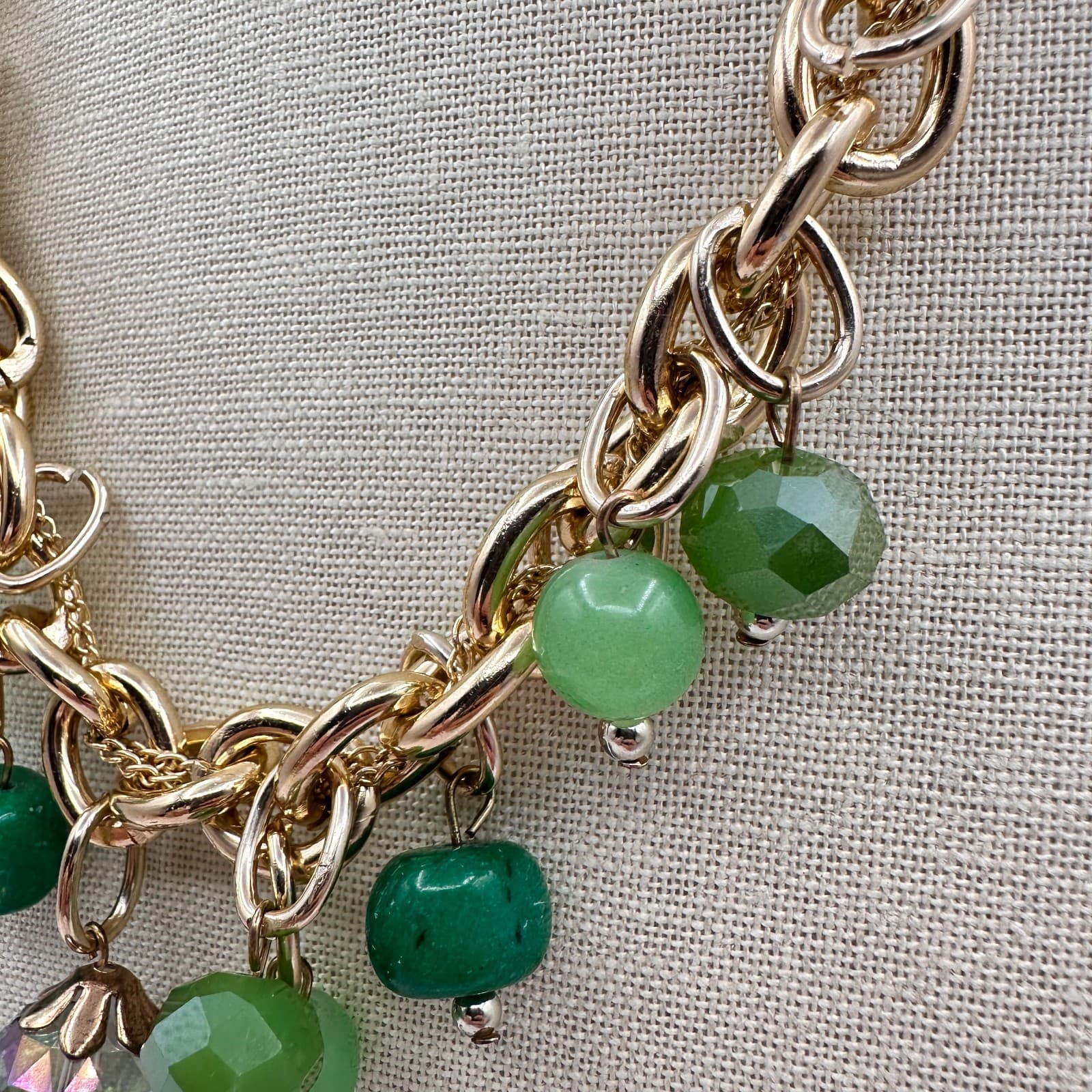 Vintage Y2K Green Beaded Crub Chain Necklace Gold Tone Women's Jewelry - Thumbnail 7