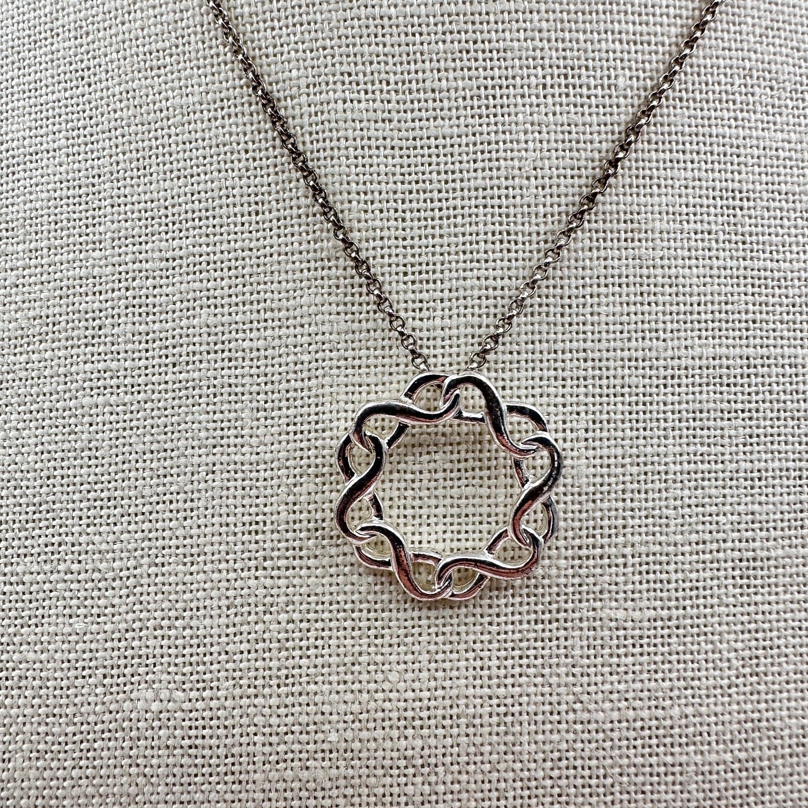 Vintage Y2K Silver Tone Link Chain Pendant Necklace Women's Classic Jewelry - Thumbnail 3