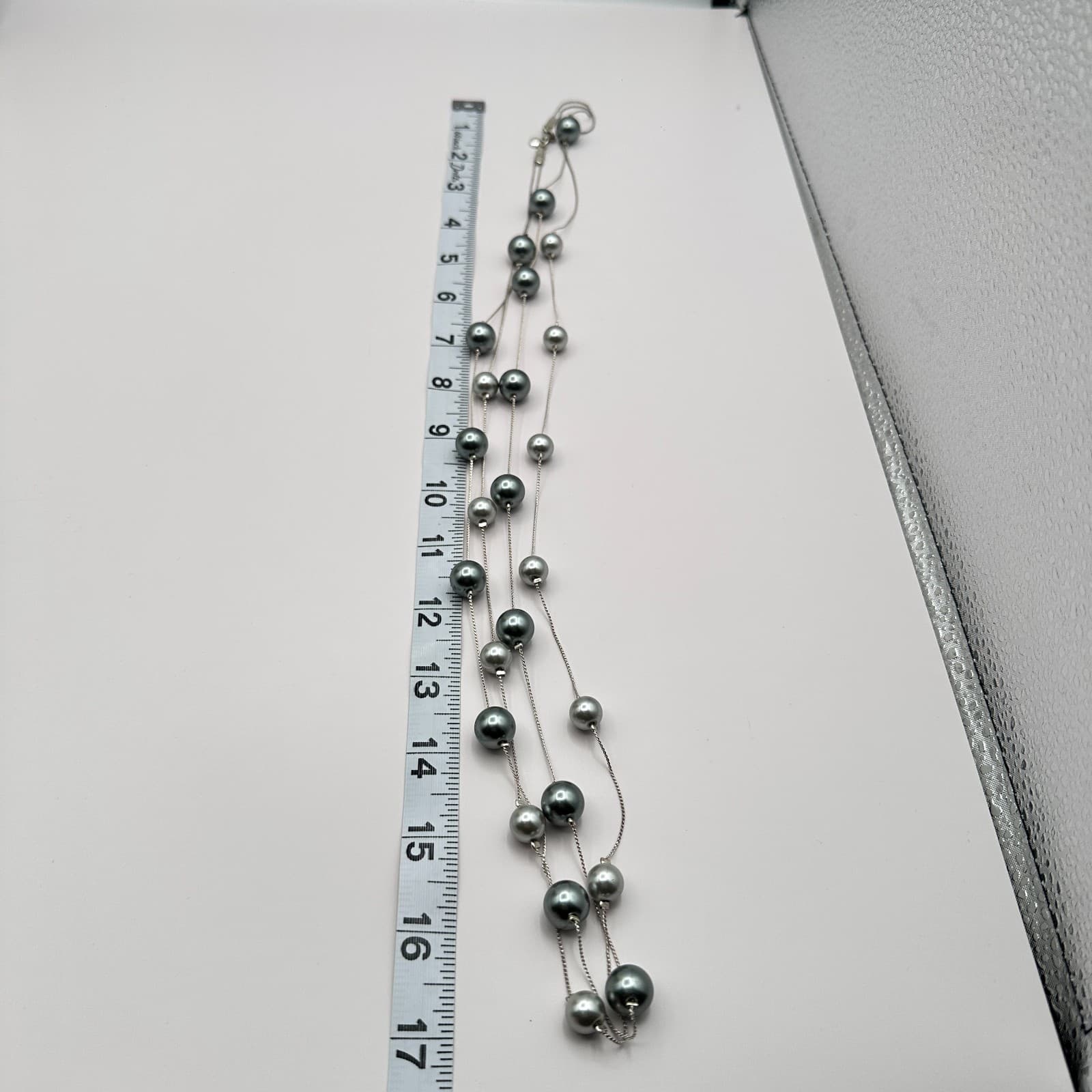 Vintage 90s Gray Faux Pearl Station Silver Tone Necklace Long Layering Jewelry - Thumbnail 8