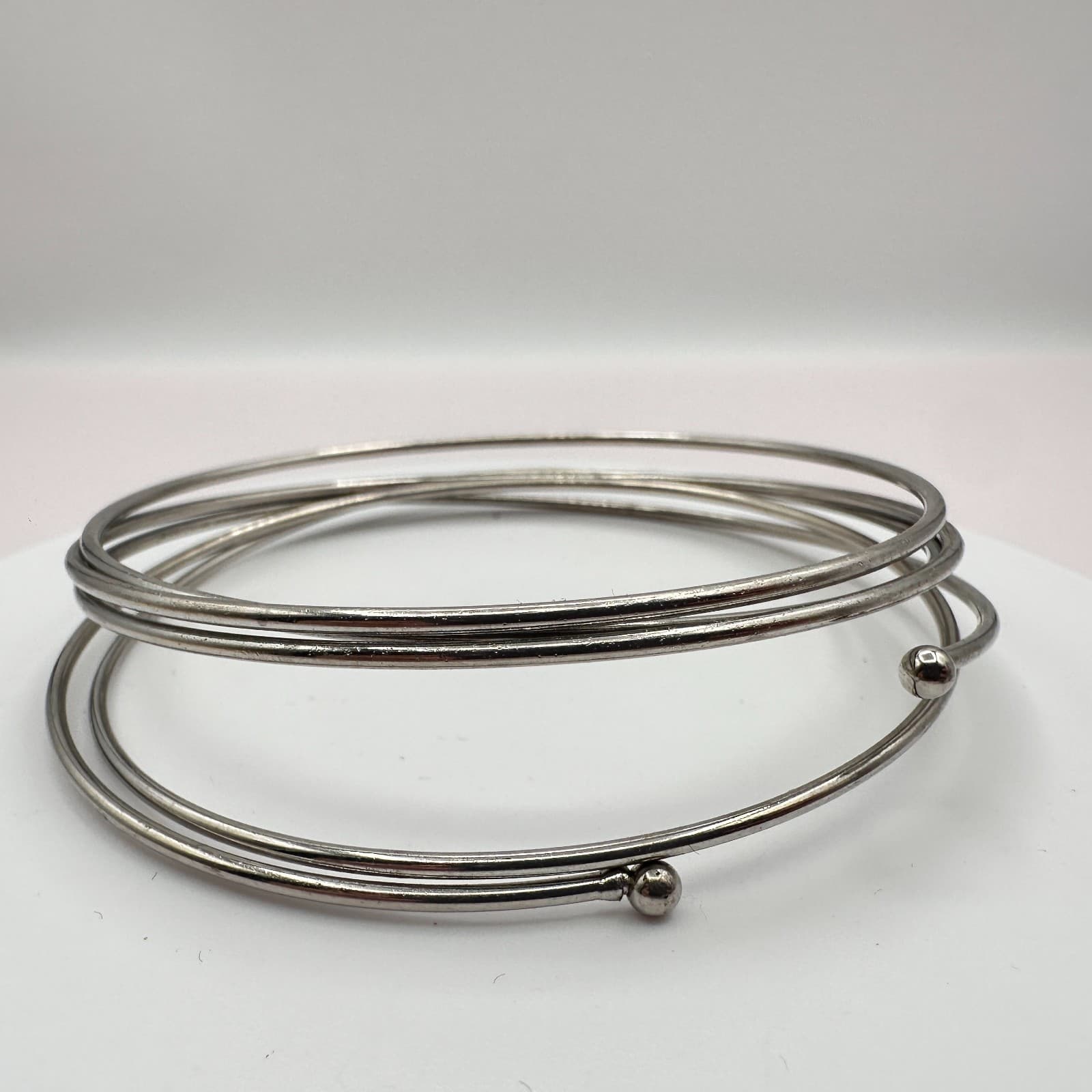 Vintage Y2K Silver Tone Multi Strand Memory Wire Wrap Bracelet Women's Jewelry - Thumbnail 3