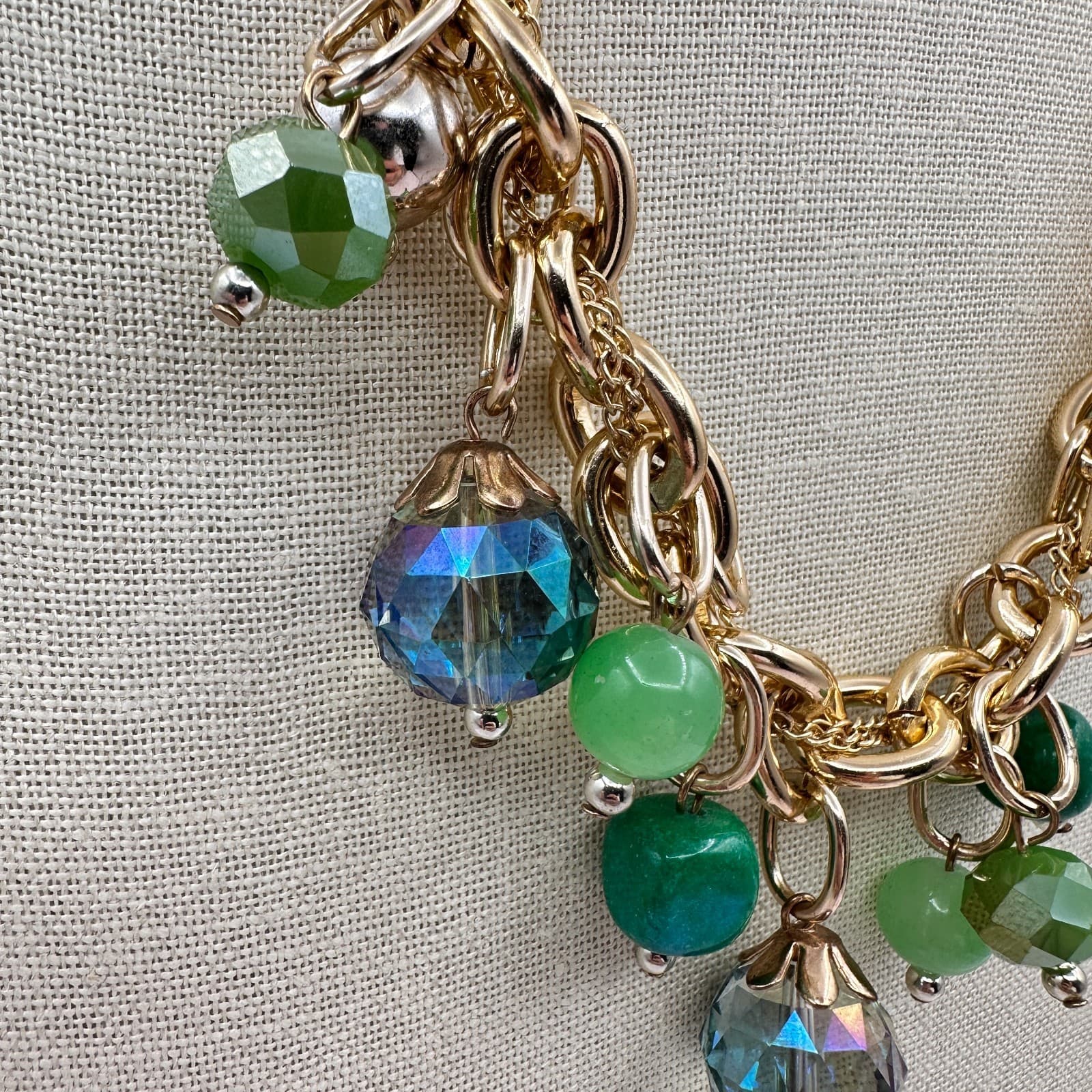 Vintage Y2K Green Beaded Crub Chain Necklace Gold Tone Women's Jewelry - Thumbnail 3