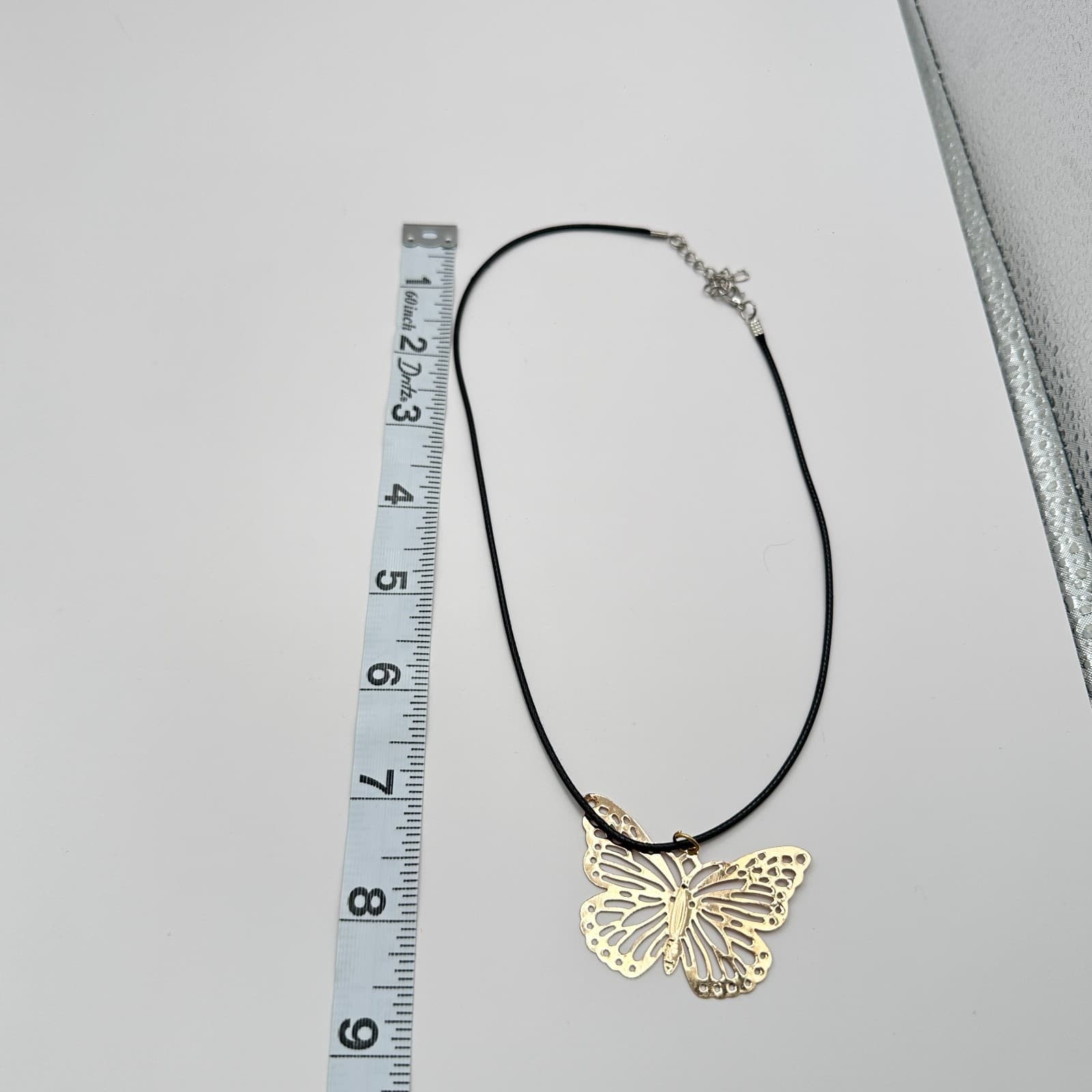 Vintage 90s Gold Tone Butterfly Pendant Necklace Black Cord Boho Fashion Jewelry - Thumbnail 10