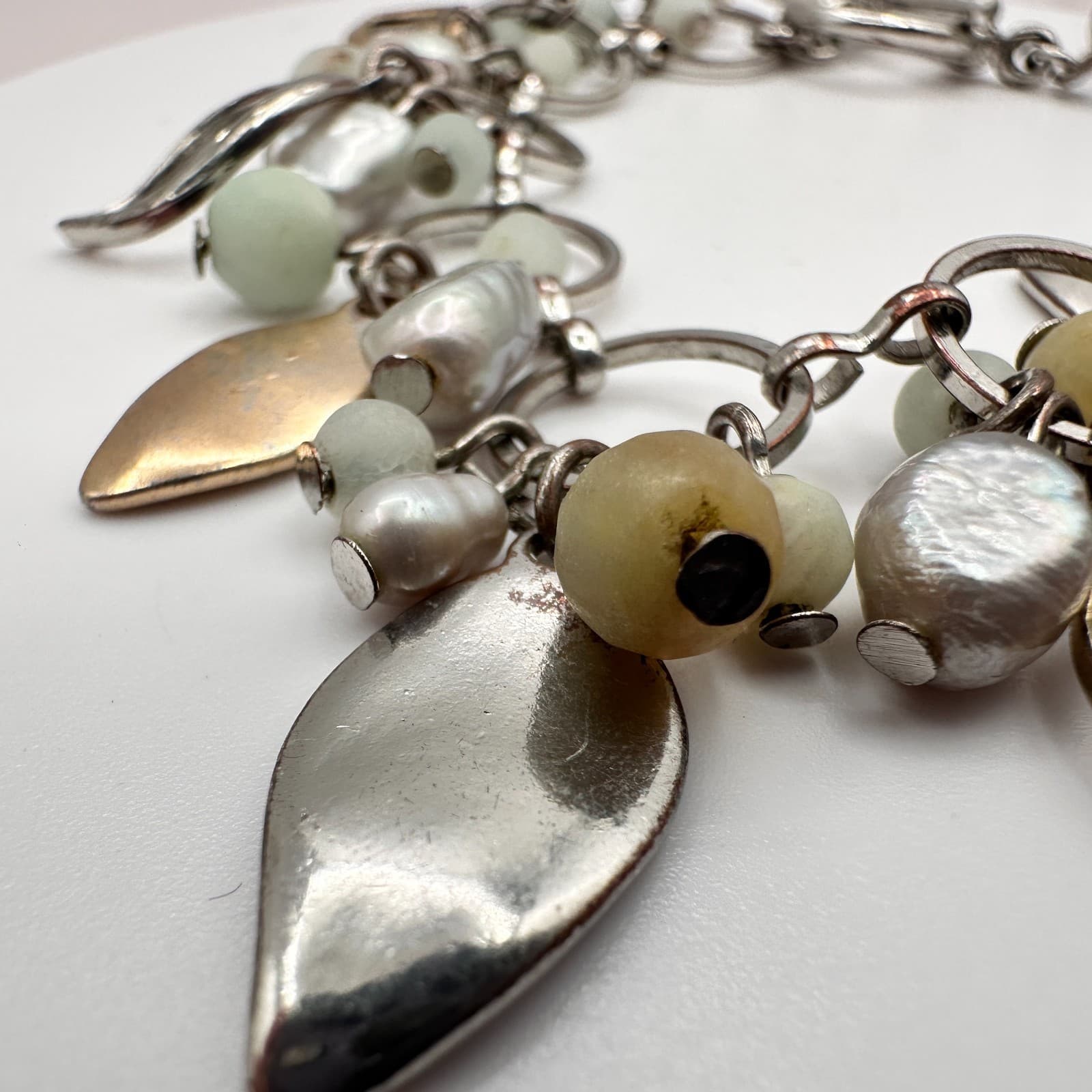 Vintage 90s Silver Tone Pearl Amazonite Charm Bracelet Classic Fashion Jewelry - Thumbnail 7