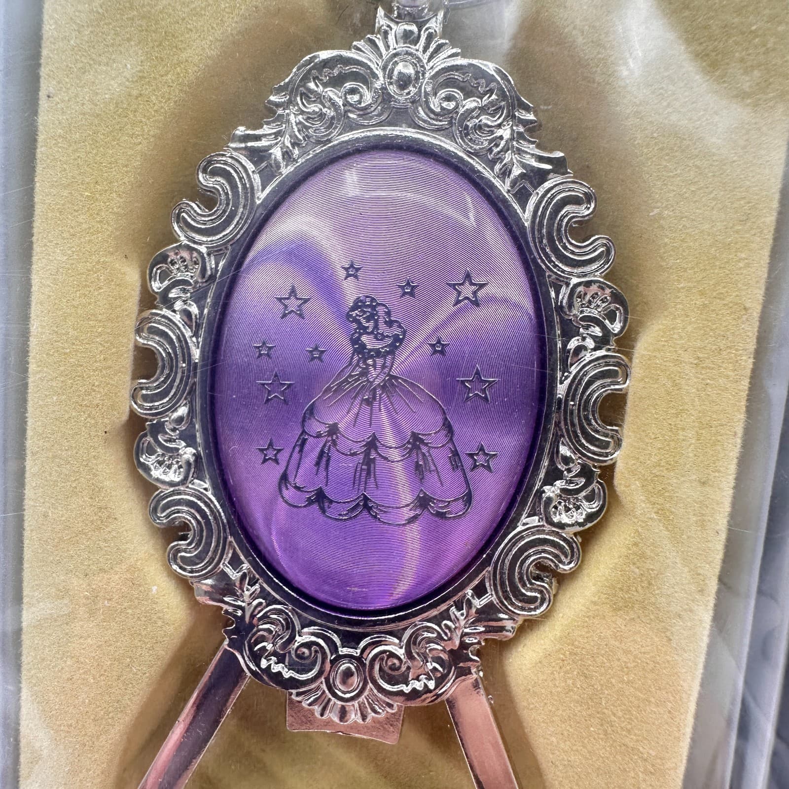 Quinceañera Princess Bottle Opener Keychain set of 12 Llaveros Quince Silver - Thumbnail 3