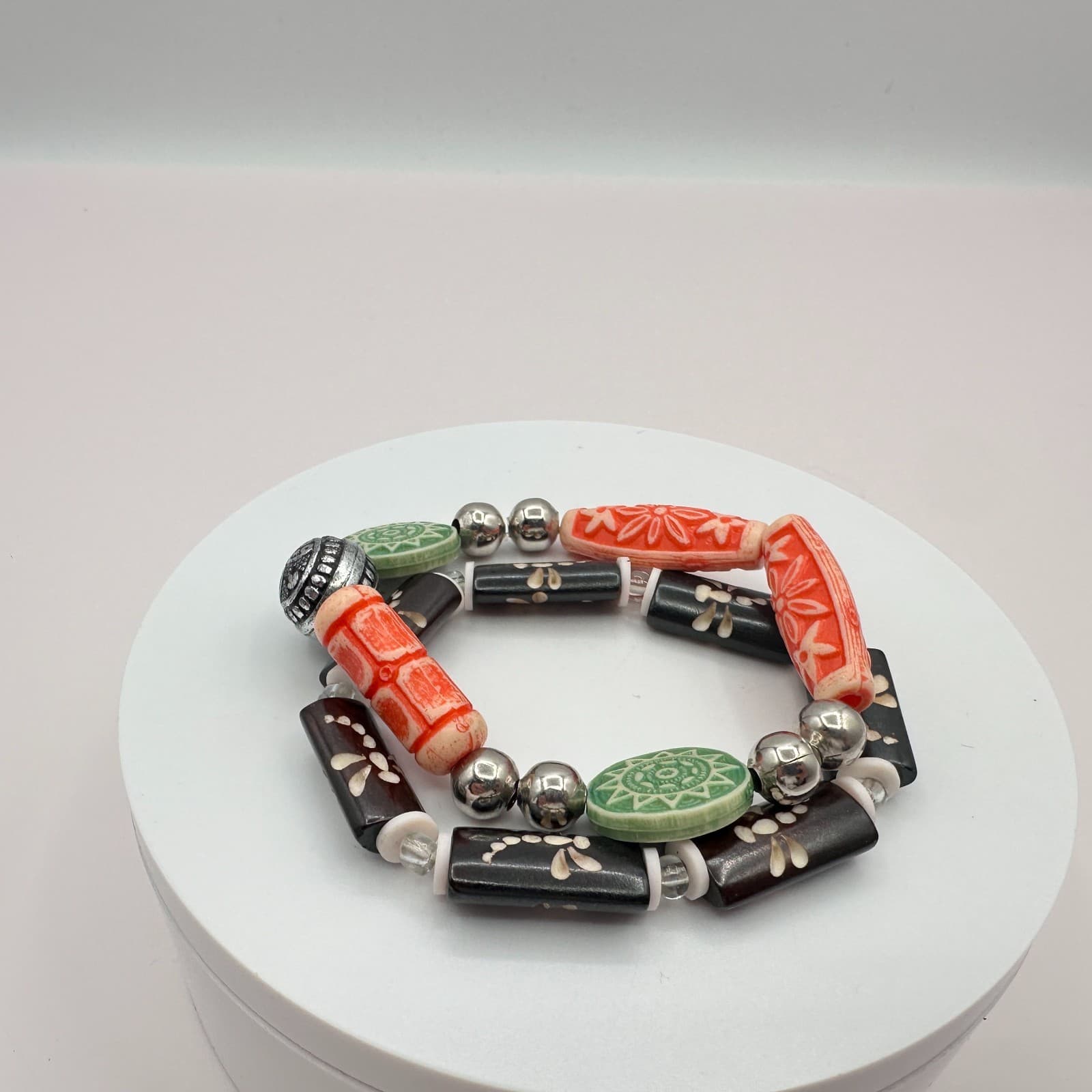 Vintage 90s Beaded Stackable Bracelets Set Boho Tribal Fashion Women's Jewelry - Thumbnail 2