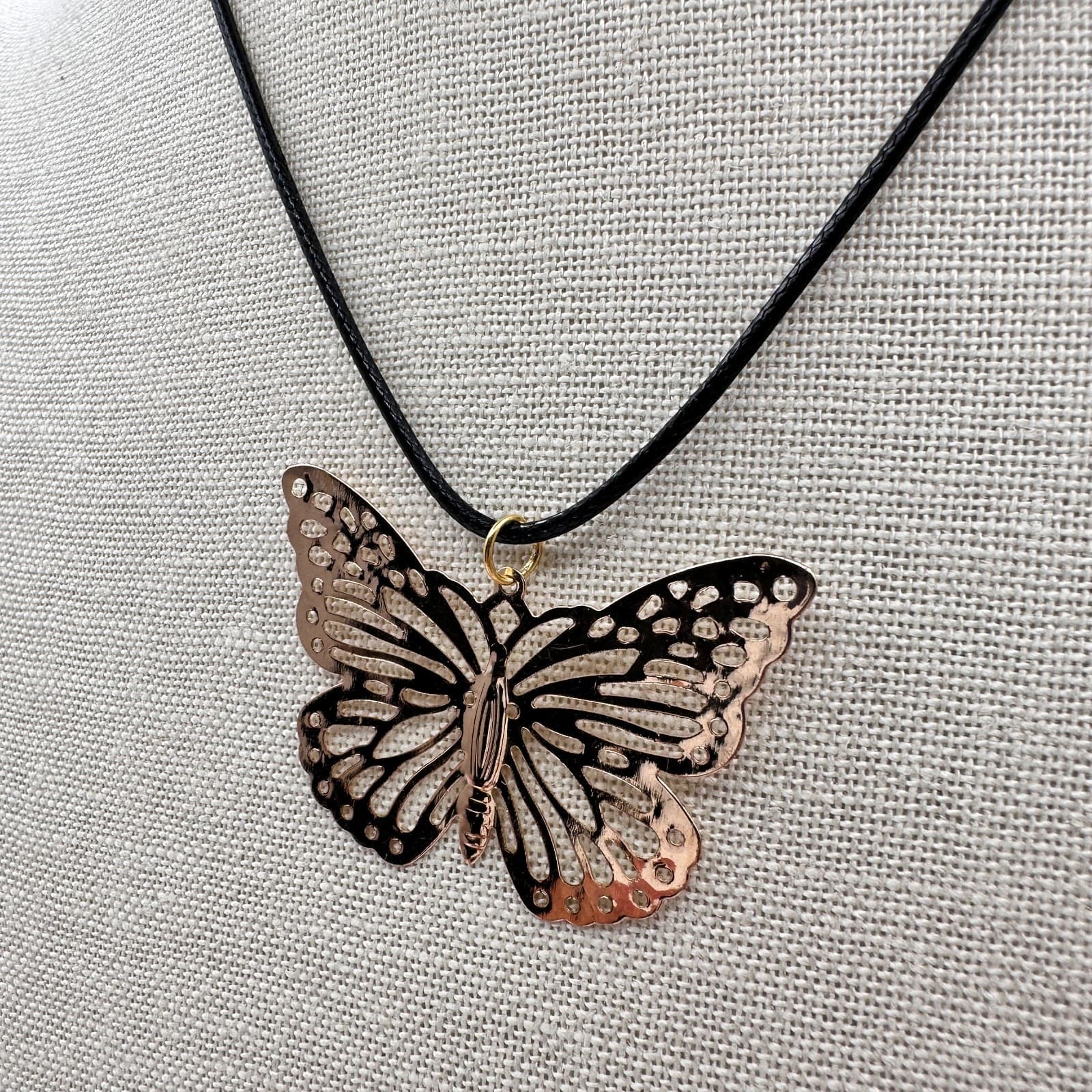 Vintage 90s Gold Tone Butterfly Pendant Necklace Black Cord Boho Fashion Jewelry - Thumbnail 6