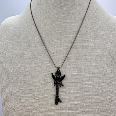 Vintage Y2K Silver Tone Snake Chain Pirate Skull Key Pendant Necklace Jewelry - Thumbnail 3
