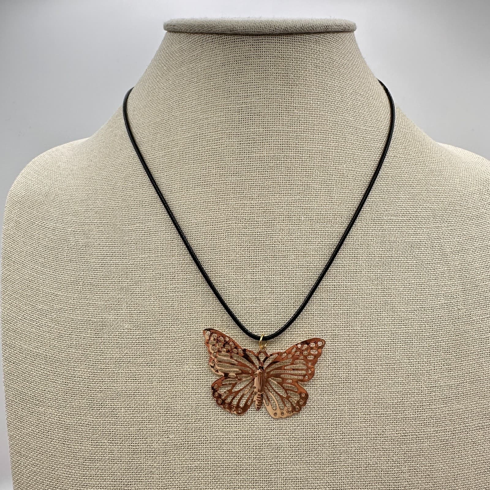 Vintage 90s Gold Tone Butterfly Pendant Necklace Black Cord Boho Fashion Jewelry - Thumbnail 8