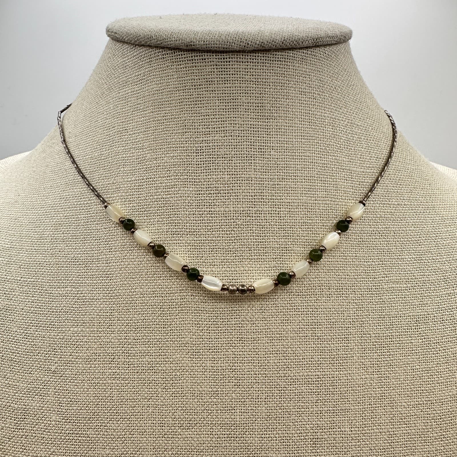 Vintage Y2K Mother of Pearl Beaded Choker Necklace Women's Classic Jewelry - Thumbnail 8