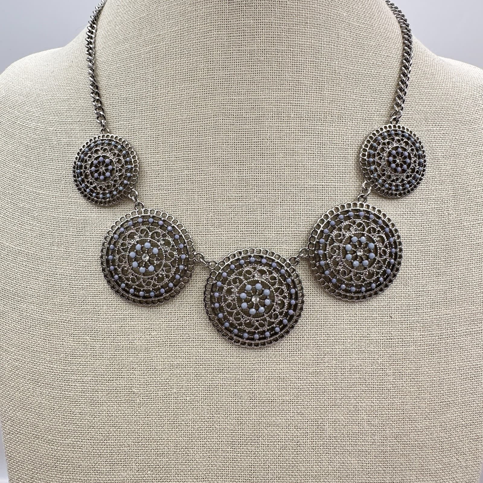 Vintage 90s Blue Beaded Silver Tone Mandala Medallion Necklace Women's Jewelry - Thumbnail 2