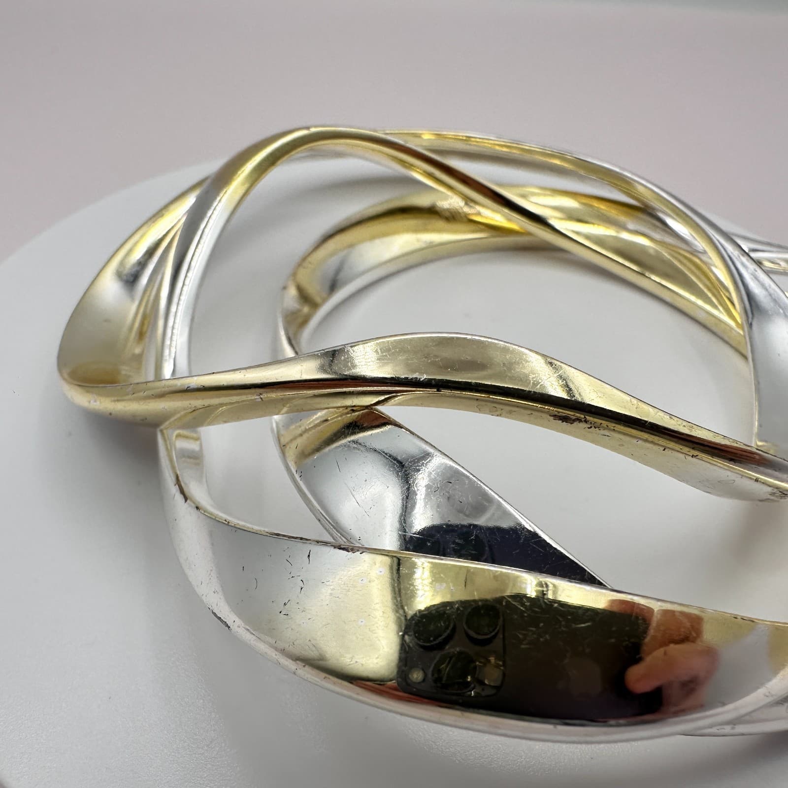 Vintage Y2K Wavy Interlocking Bracelets Set Silver/Gold Tone Women's Jewelry - Thumbnail 6