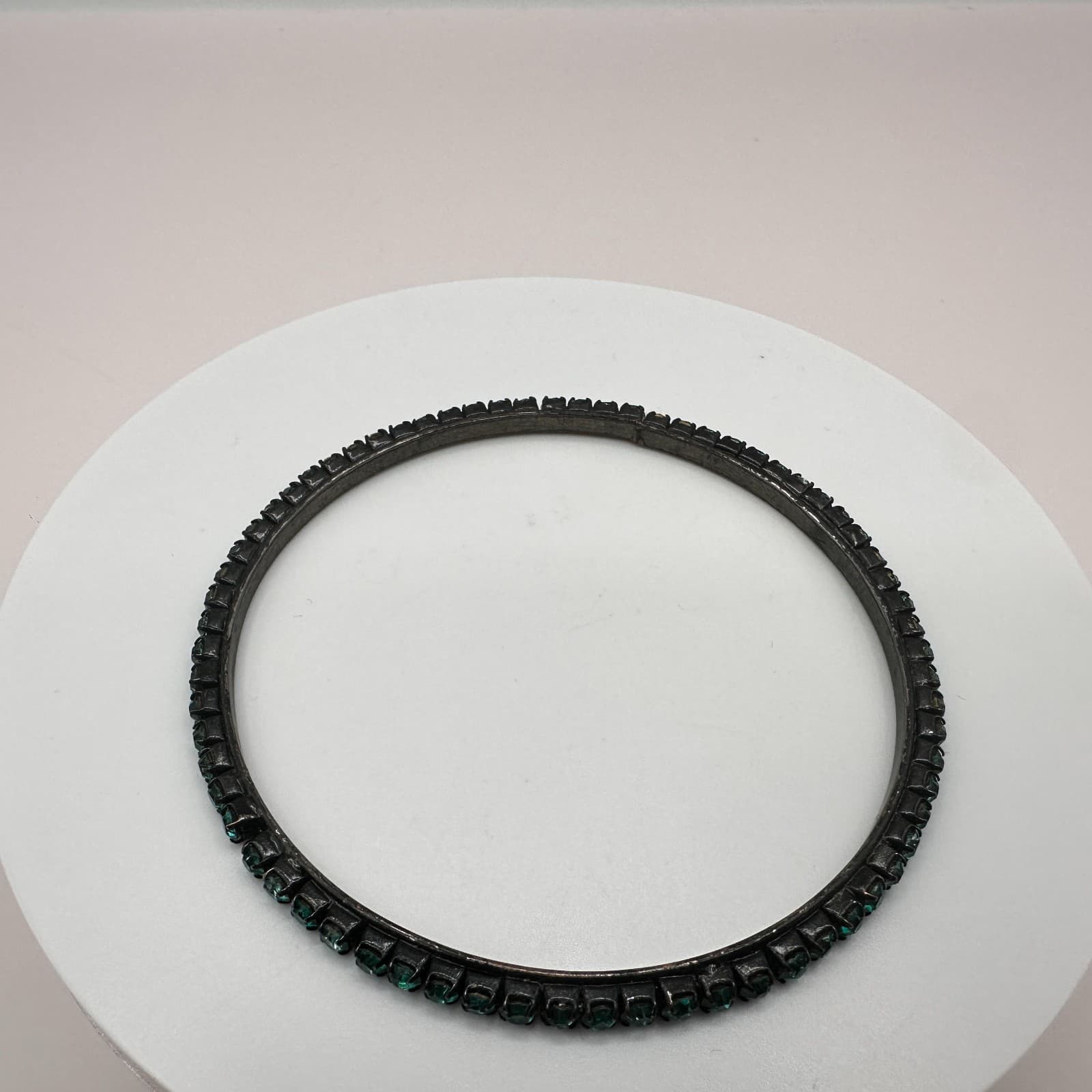 Vintage 80s Green Crystal Rhinestone Bangle Bracelet Dark Metal Style Jewelry - Thumbnail 5