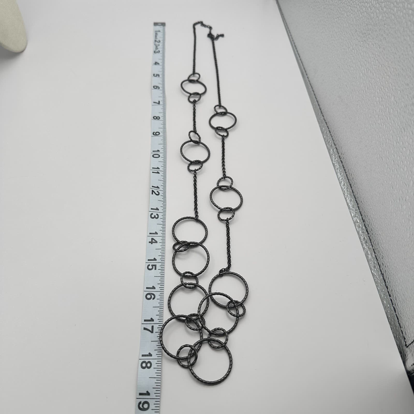 Vintage 90s Y2K Black Textured Circle Link Long Station Necklace Fashion Jewelry - Thumbnail 8