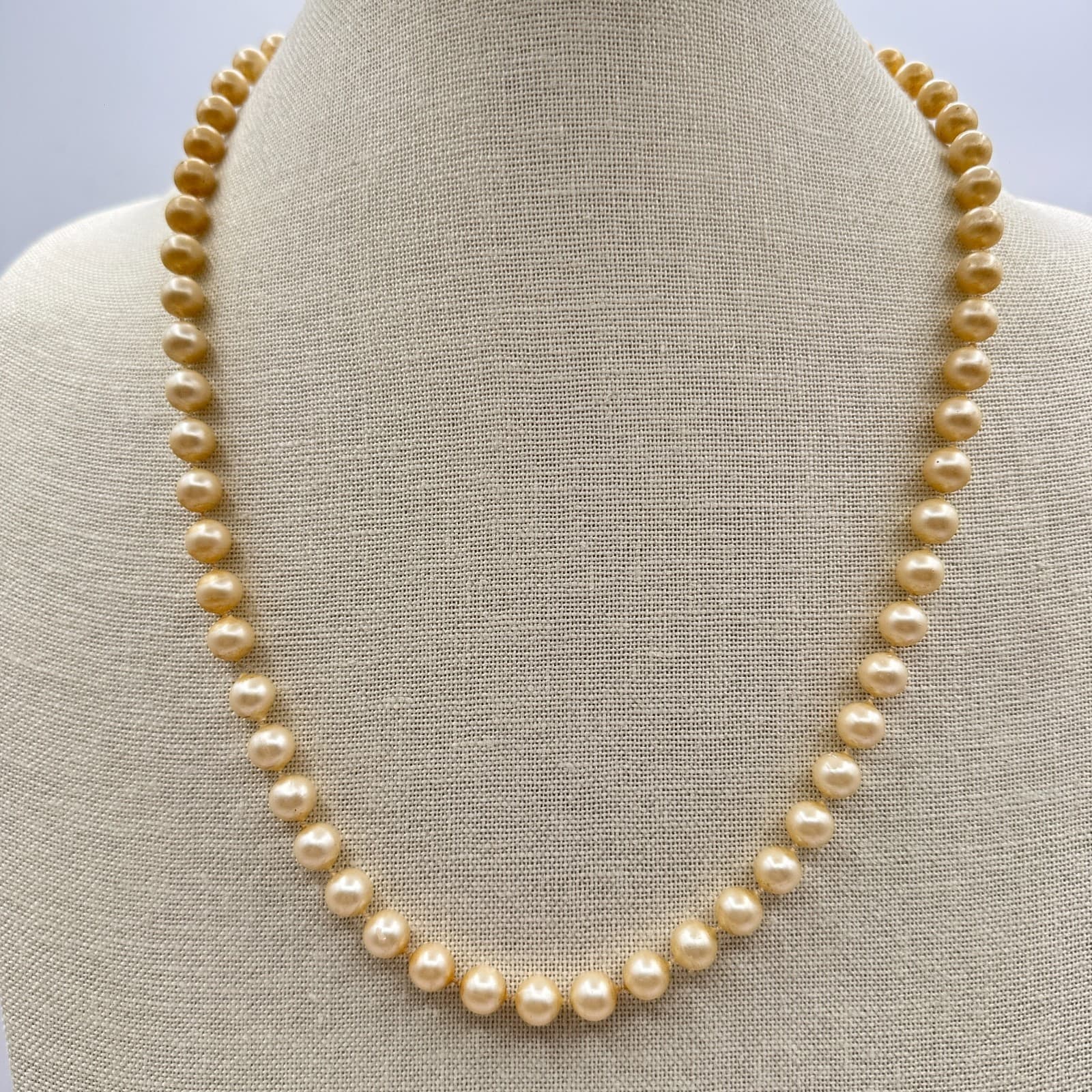 Vintage 90s Golden Faux Pearl Necklace Strand Champagne Color Gold Tone Jewelry - Thumbnail 2