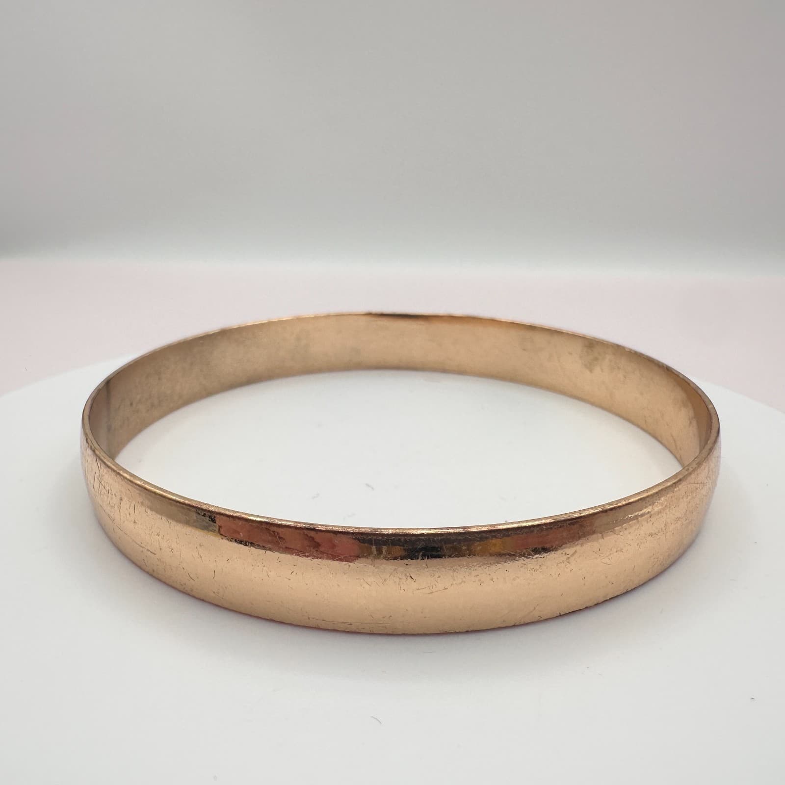 Vintage 90s Y2K Gold-Tone Bangle Minimalist Statement Women's Fashion Jewelry - Thumbnail 6