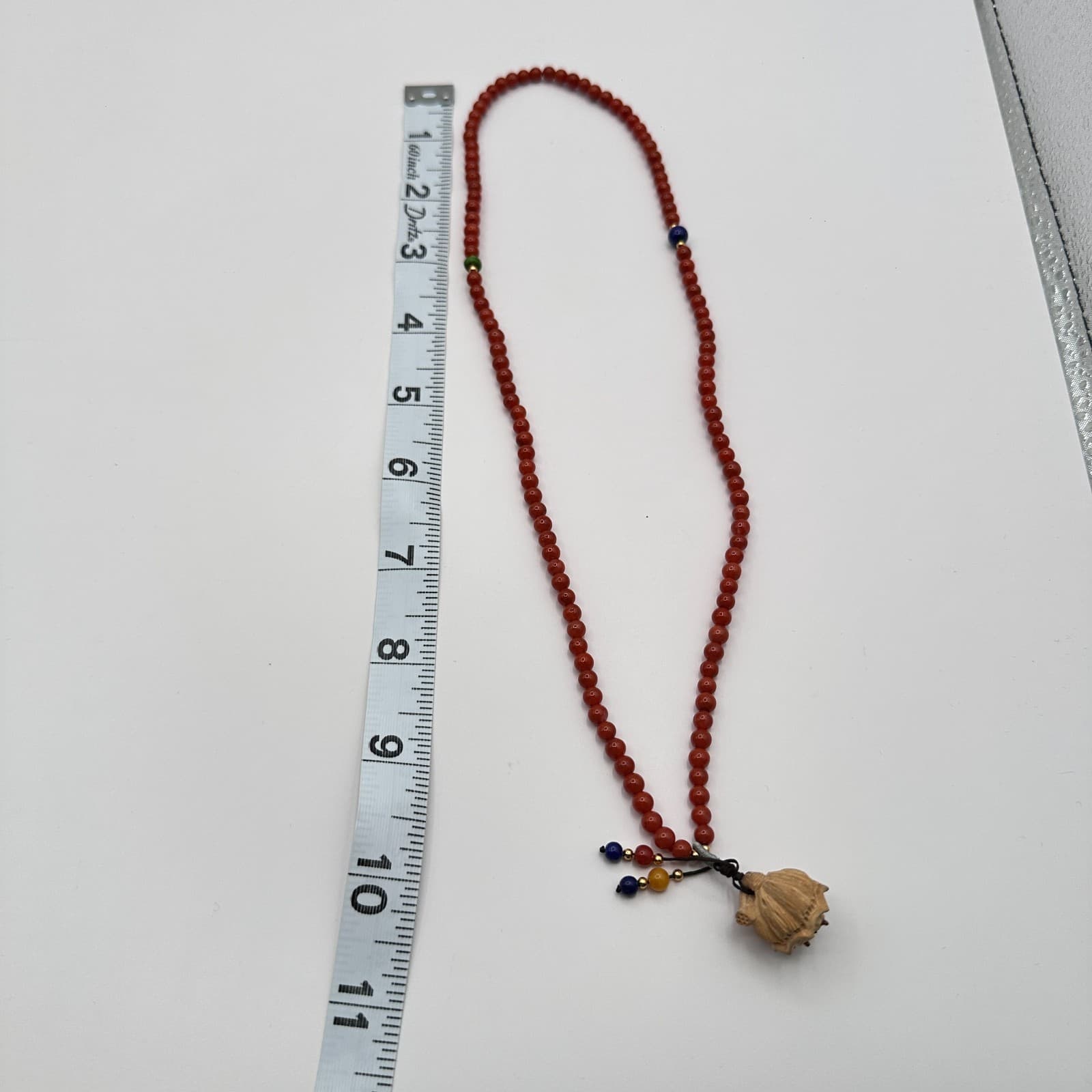 Vintage Y2K Red Beaded Carved Wooden Lotus Pod Pendant Necklace Women's Jewelry - Thumbnail 9