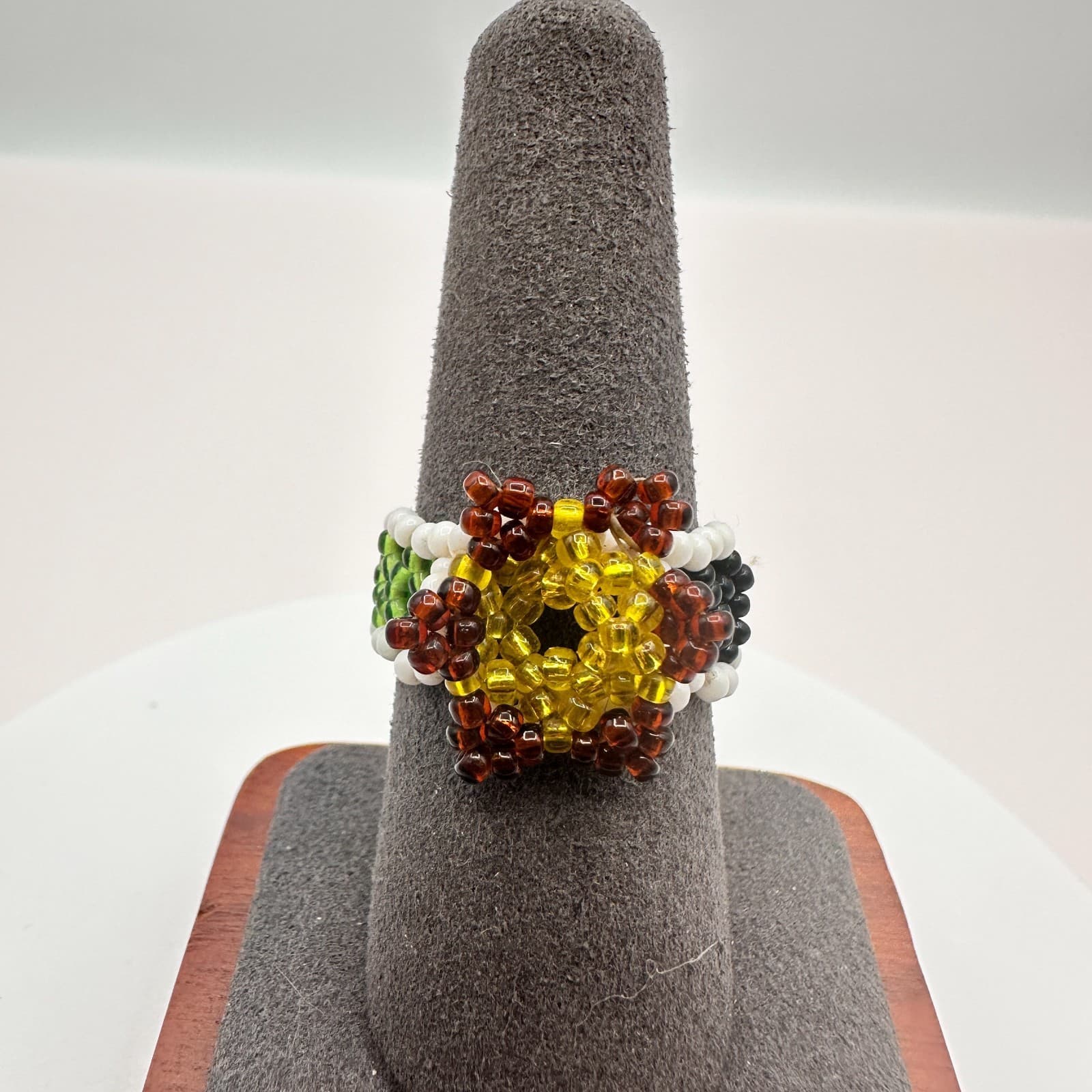 Vintage Y2K Seed Beaded Floral Stretch Ring Boho Retro Women's Classic Jewelry - Thumbnail 3