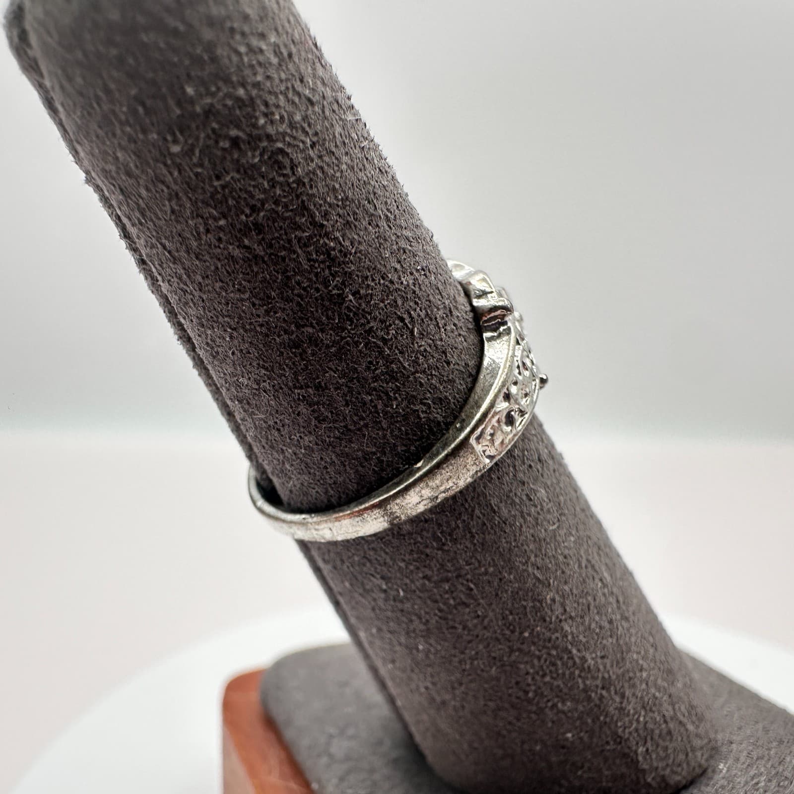 Vintage 90s Silver Tone Princess Cut Clear Glass Art Filigree Ring Jewelry - Thumbnail 7